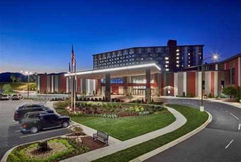  hotels near cherokee valley river casino